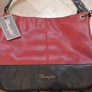 NEW WITH TAGS RED AND BLACK WRANGLER PURSE